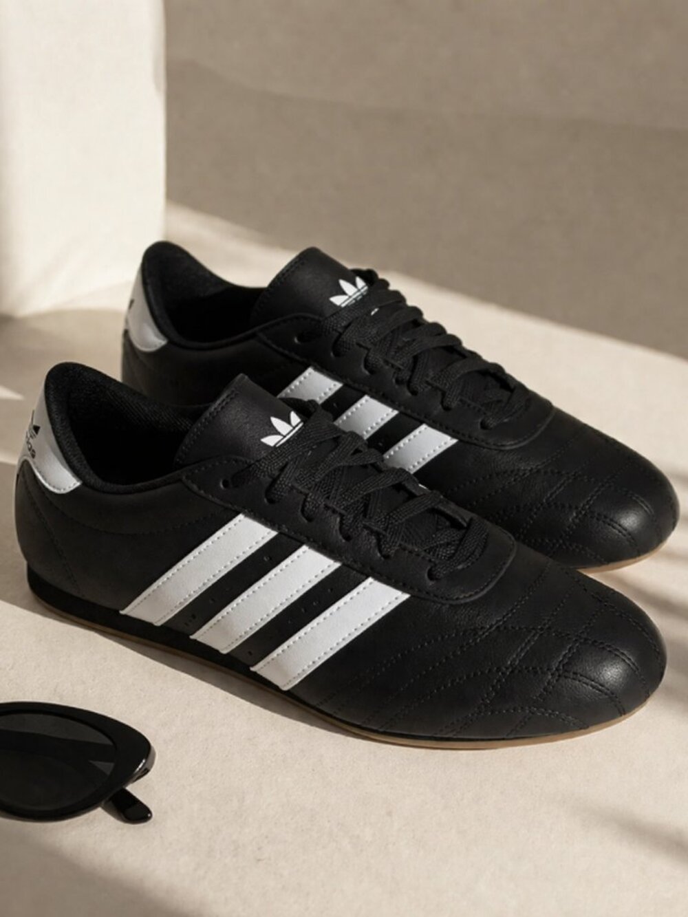 Adidas Taekwondo Leather Sneakers Black White Low Profile Minimal 7